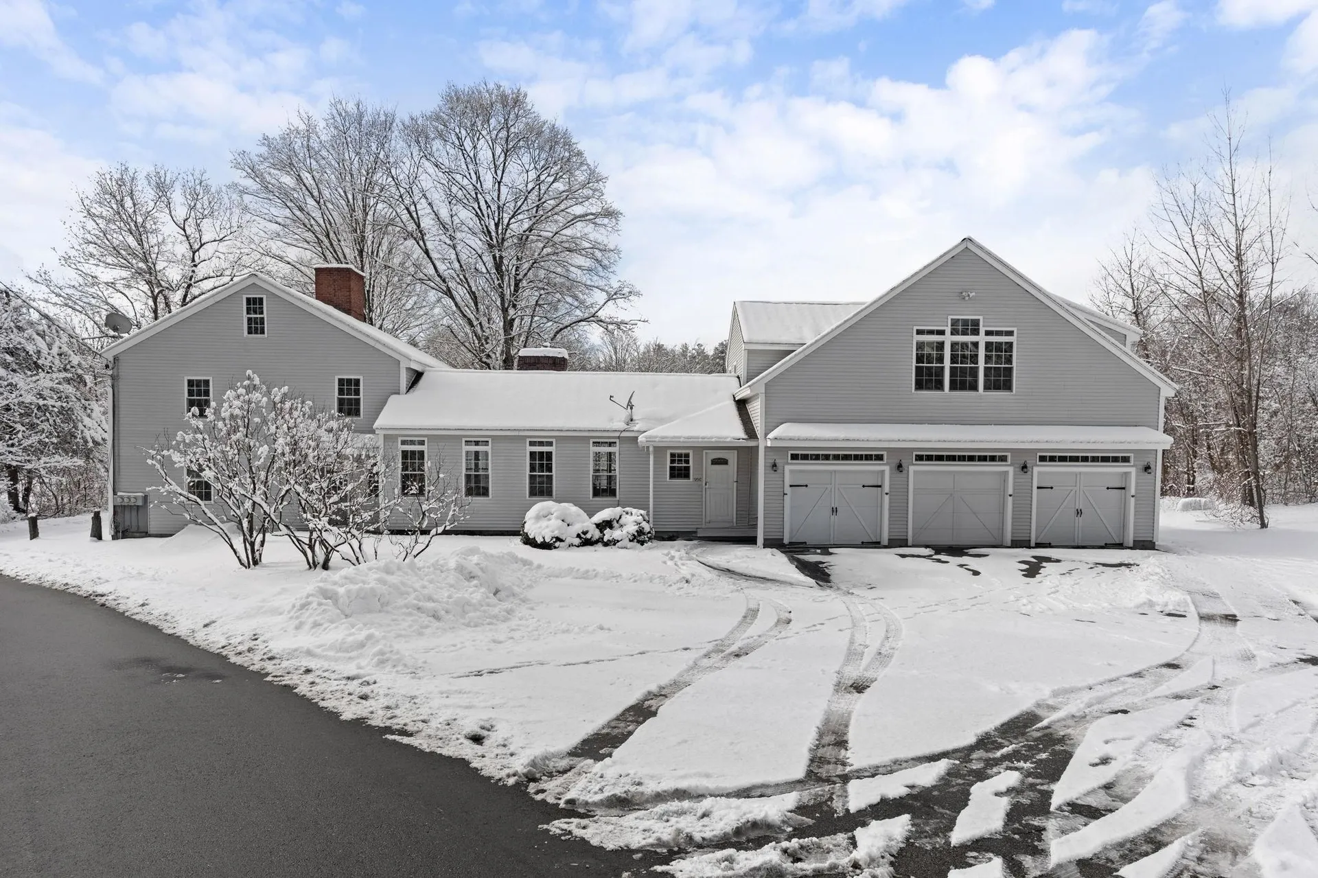 95 Wright Road Hollis NH 03049