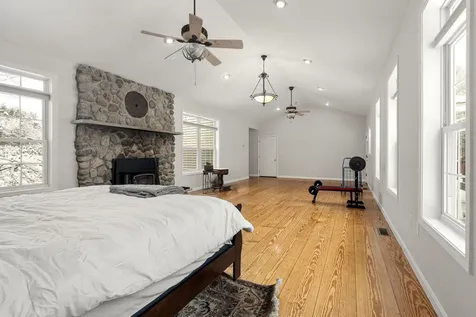 95 Wright Road Hollis NH 03049