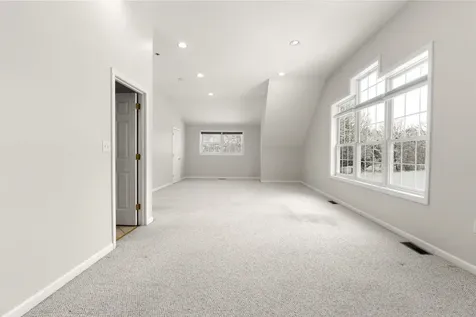 95 Wright Road Hollis NH 03049
