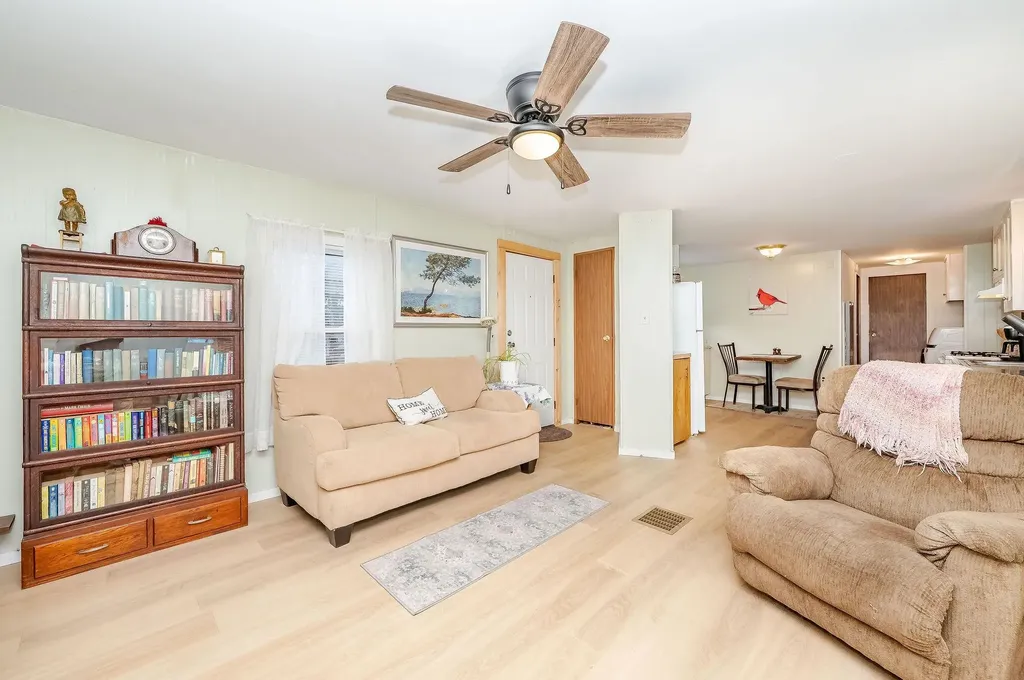 42 Trade Wind Lane Rochester NH 03867