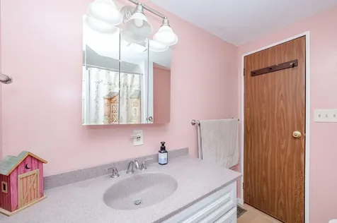 42 Trade Wind Lane Rochester NH 03867