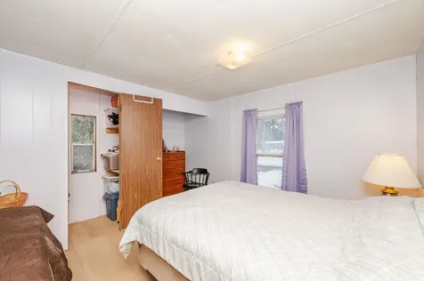 42 Trade Wind Lane Rochester NH 03867