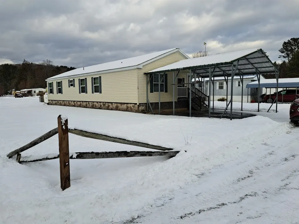 19 Spruce Park Drive Plainfield NH 03781