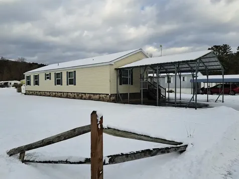 19 Spruce Park Drive Plainfield NH 03781