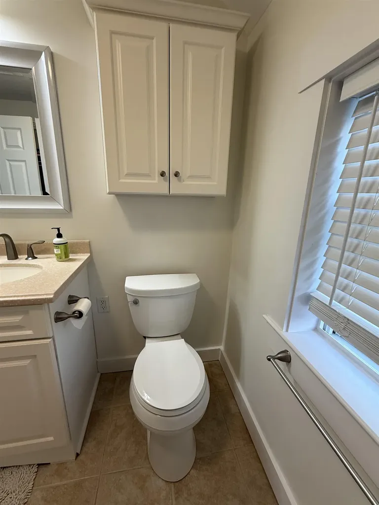 94B Range Road Windham NH 03087