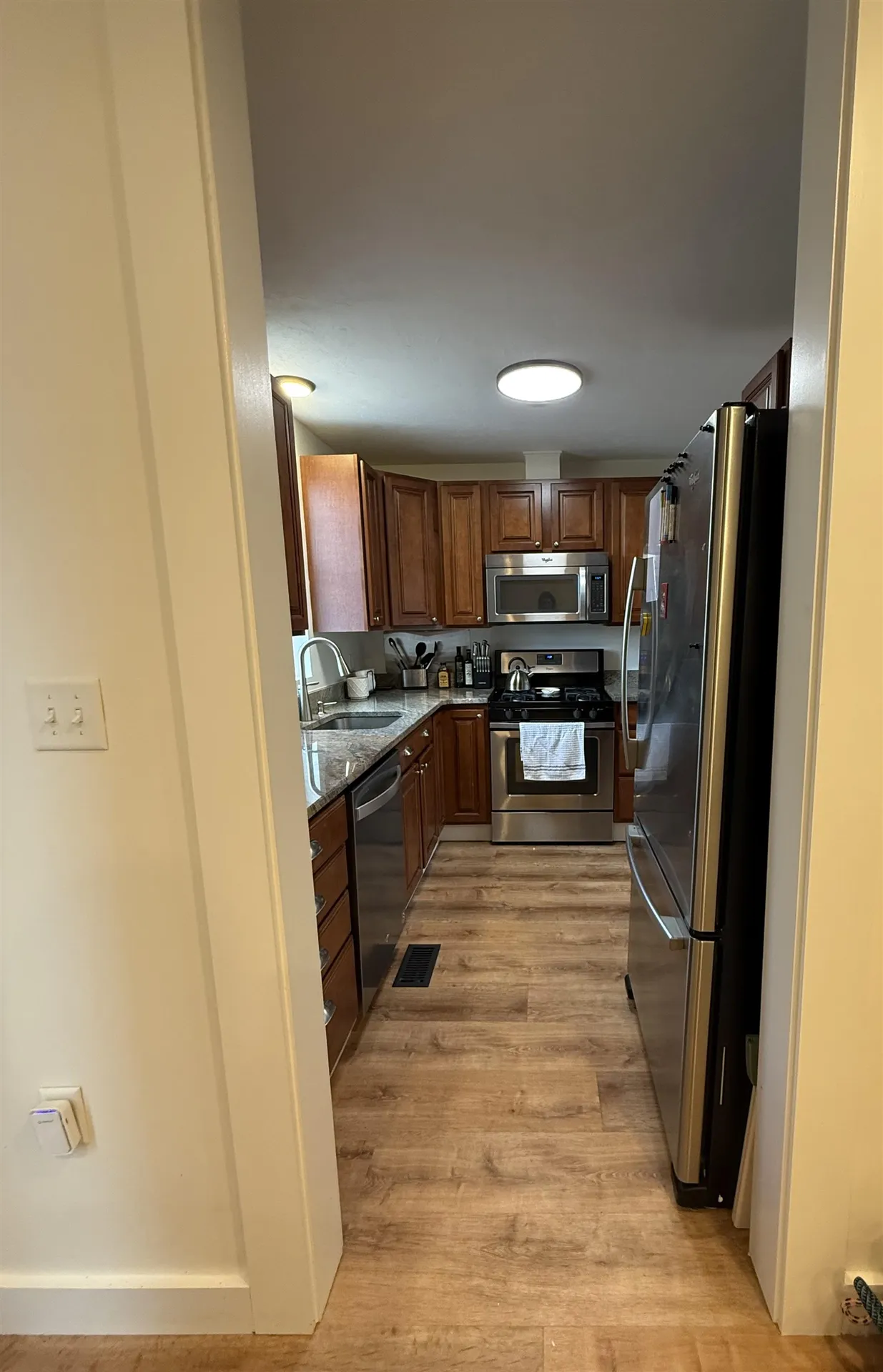 94B Range Road Windham NH 03087