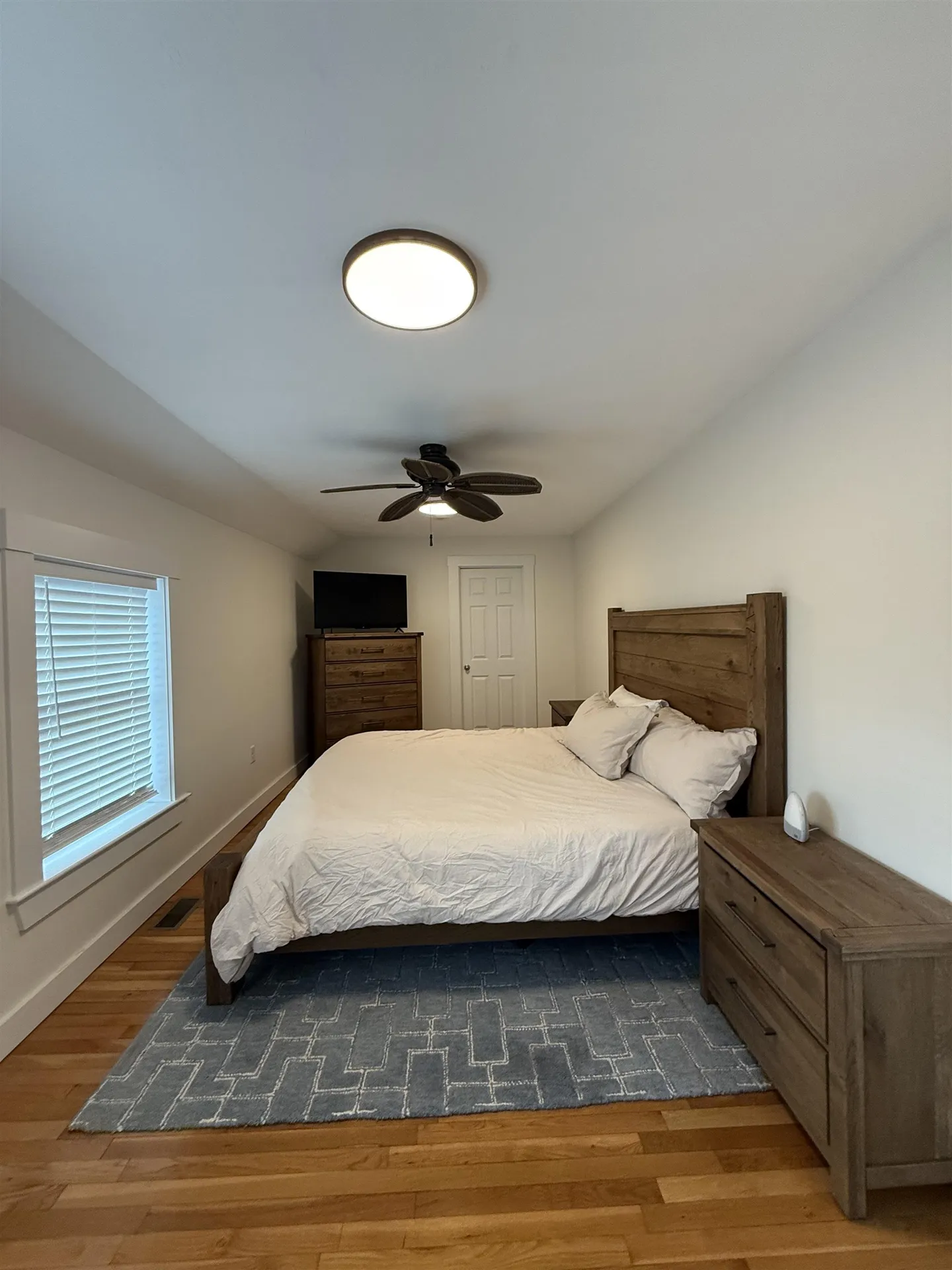 94B Range Road Windham NH 03087