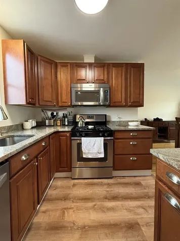 94B Range Road Windham NH 03087