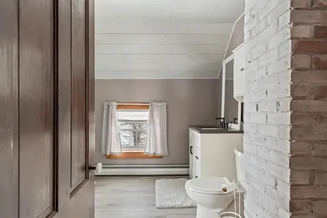 184 Danyow Road Sheldon VT 05450