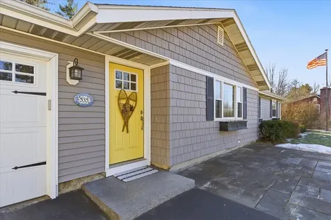 535 Coral Avenue Manchester NH 03104