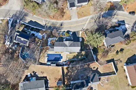 535 Coral Avenue Manchester NH 03104