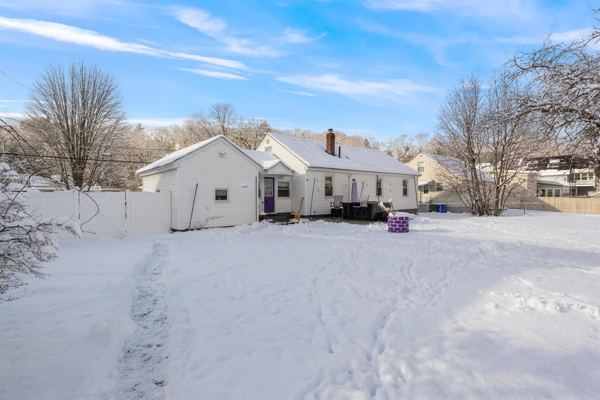 311 Thornton Street Manchester NH 03102