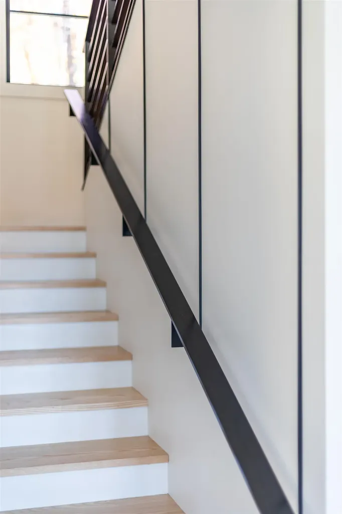 3635 Under The Mountain Road Londonderry VT 05155