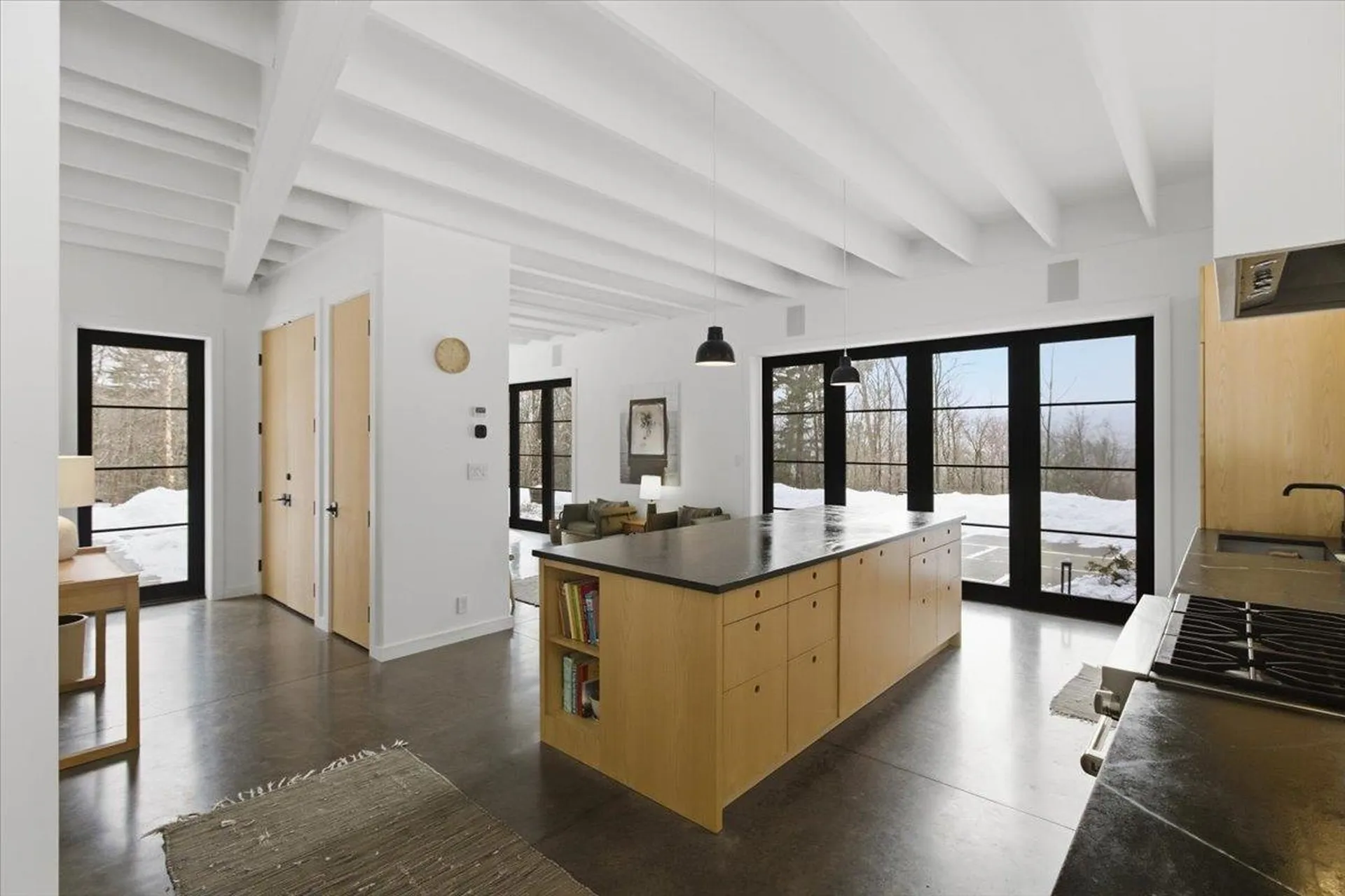 3635 Under The Mountain Road Londonderry VT 05155