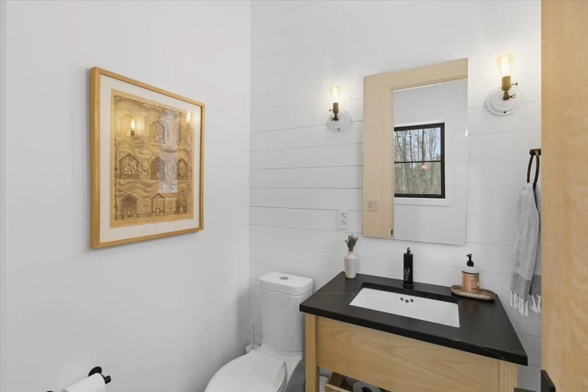 3635 Under The Mountain Road Londonderry VT 05155