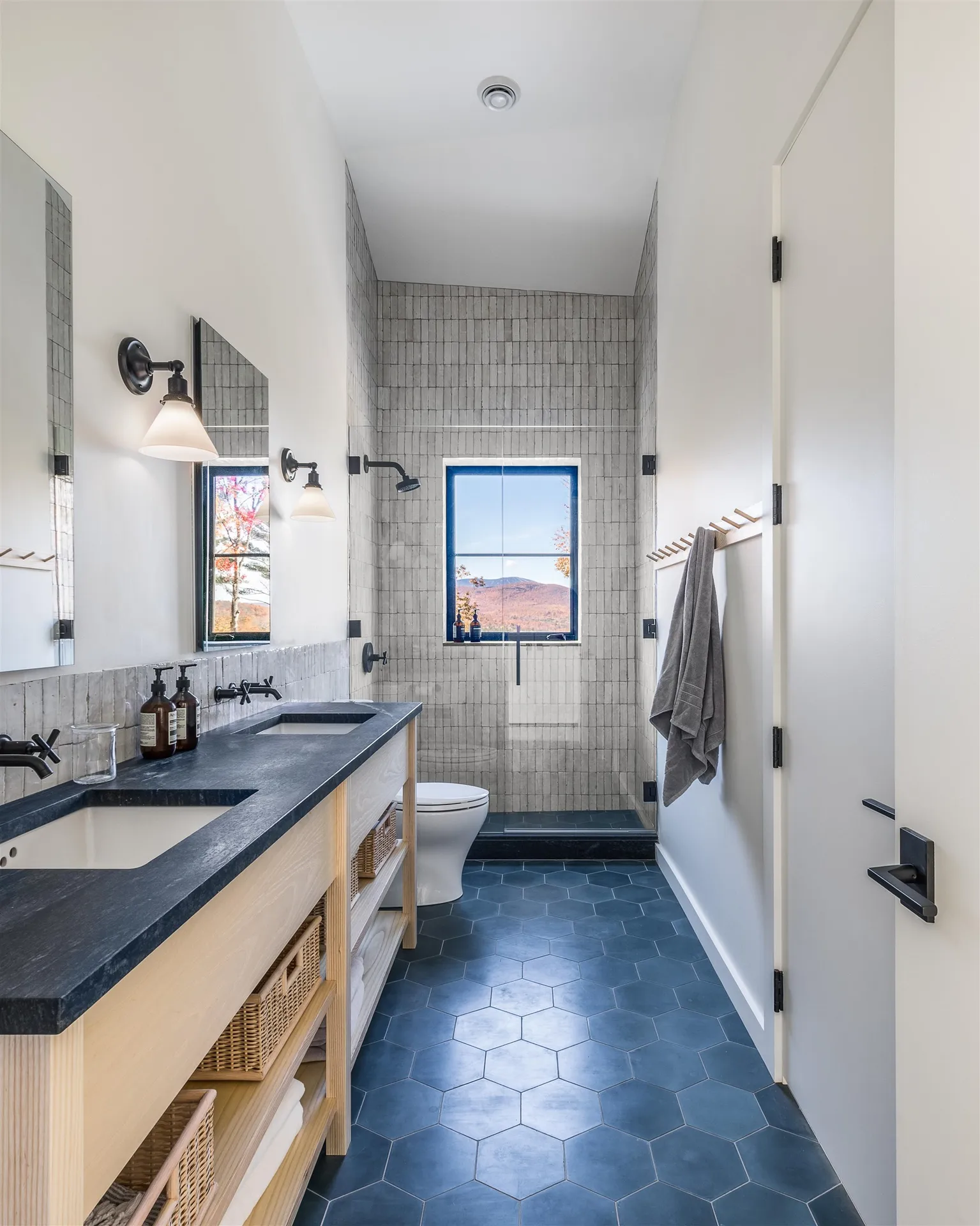 3635 Under The Mountain Road Londonderry VT 05155