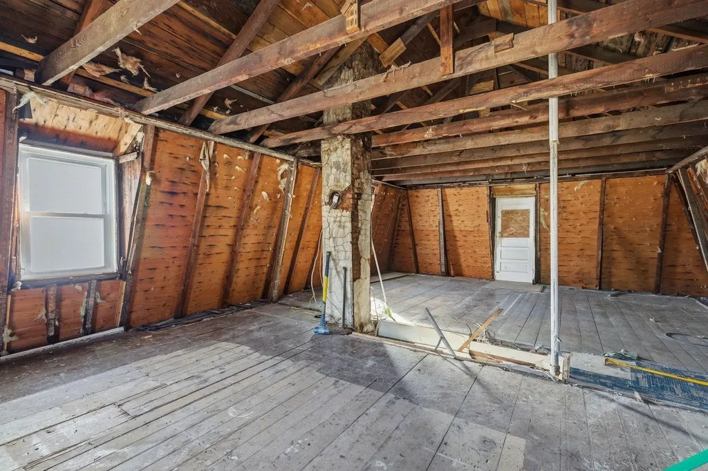 44 Rogers Street Portsmouth NH 03801