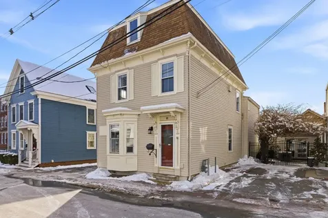 44 Rogers Street Portsmouth NH 03801