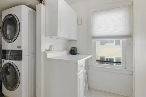 44 Rogers Street Portsmouth NH 03801