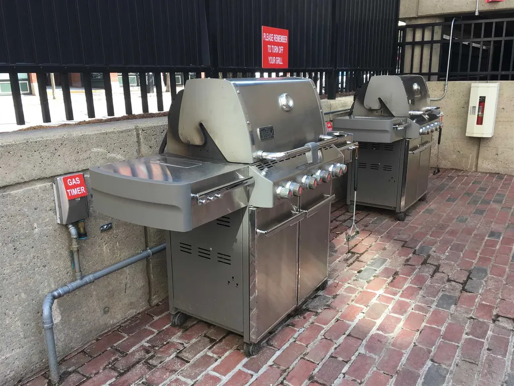 875 Elm Street Manchester NH 03101