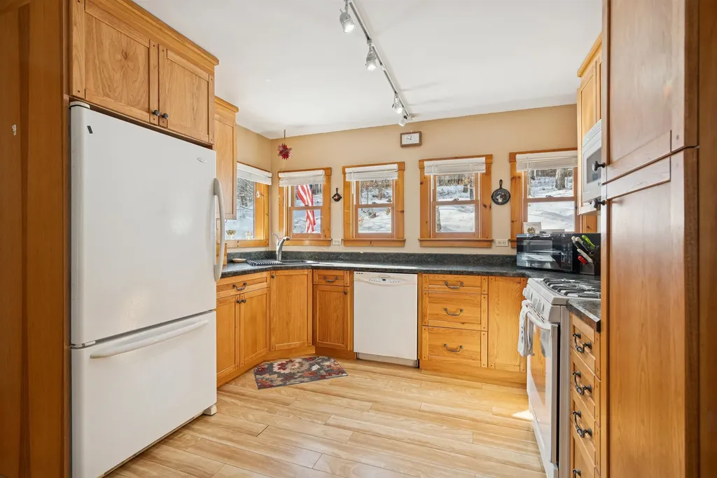188 Turnpike Road Strafford VT 05070