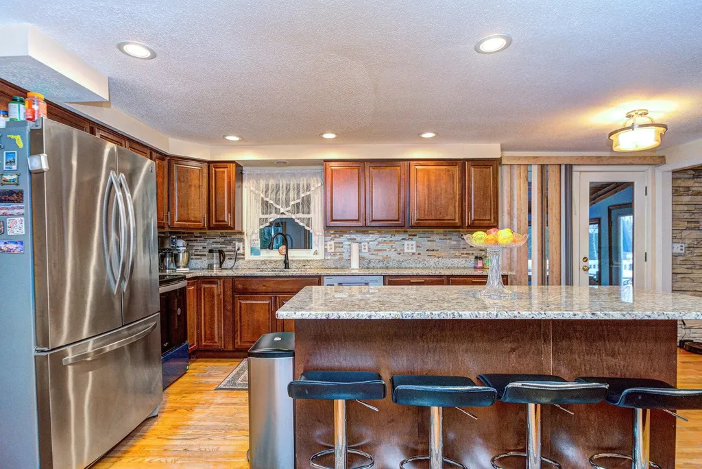 3 Abbey Road Bow NH 03304