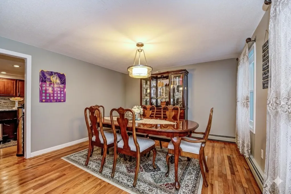 3 Abbey Road Bow NH 03304