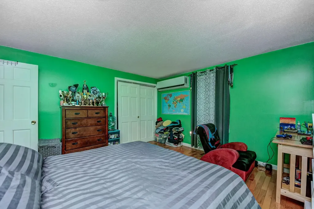 3 Abbey Road Bow NH 03304