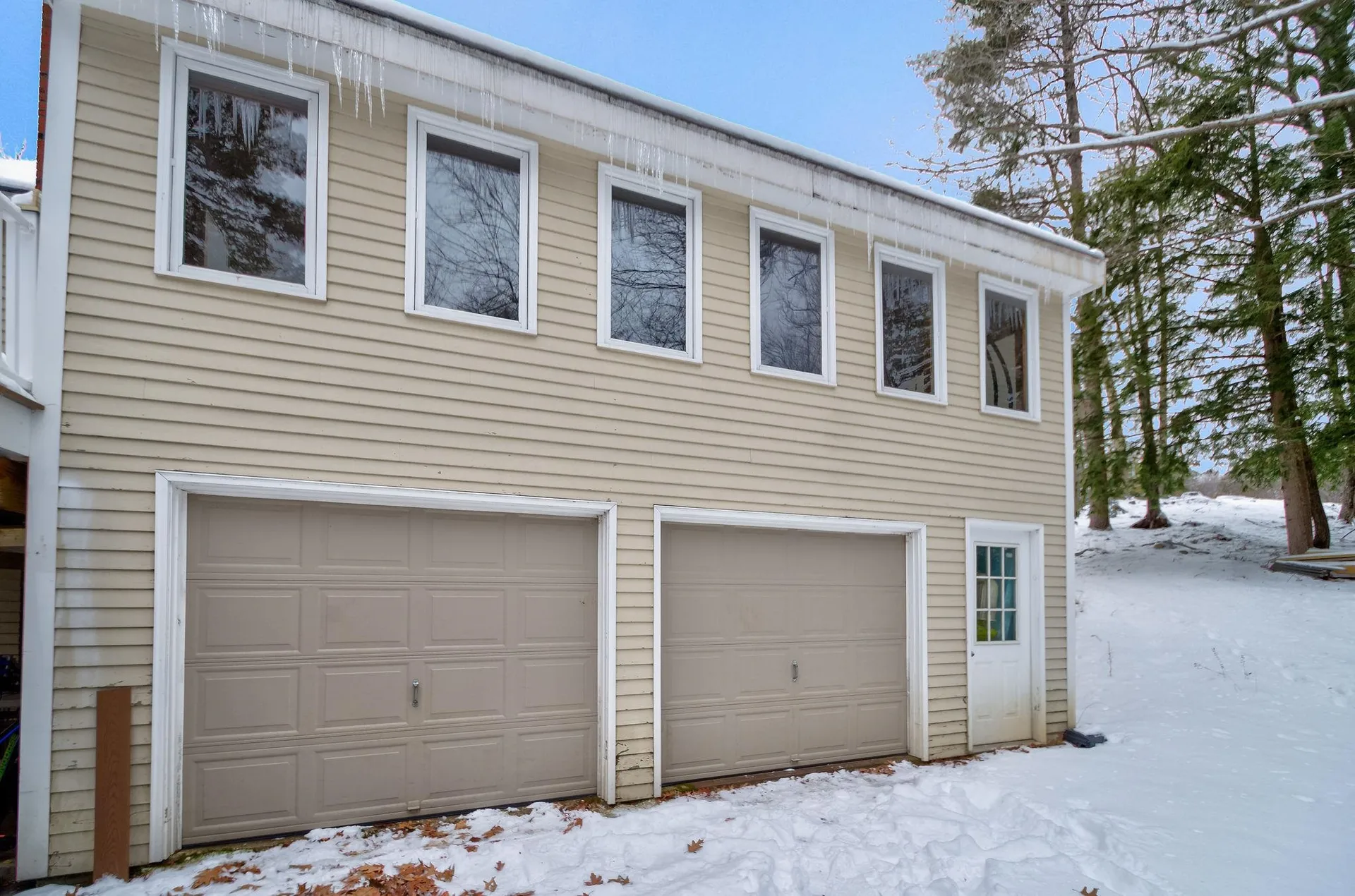 3 Abbey Road Bow NH 03304