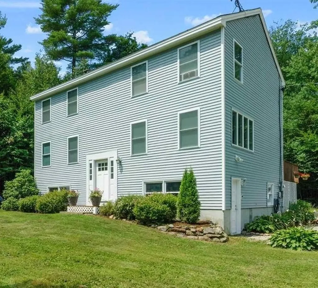 101 Rogers Road Barnstead NH 03225