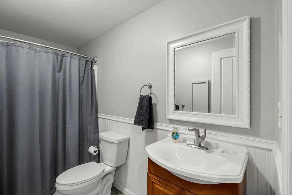 101 Rogers Road Barnstead NH 03225