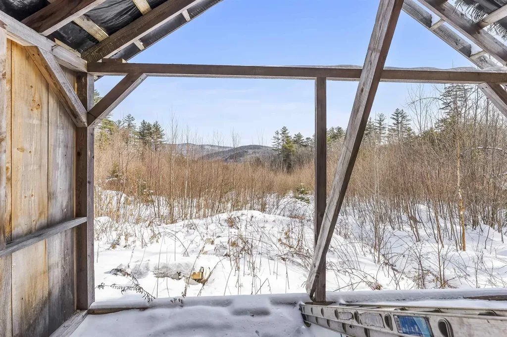 101 Catherine Road Jamaica VT 05343