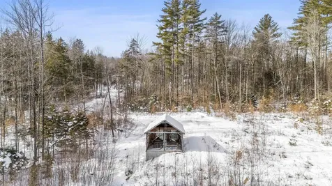 101 Catherine Road Jamaica VT 05343