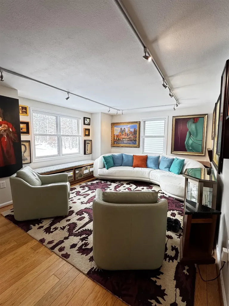 22 Brae Burn Road Moultonborough NH 03254