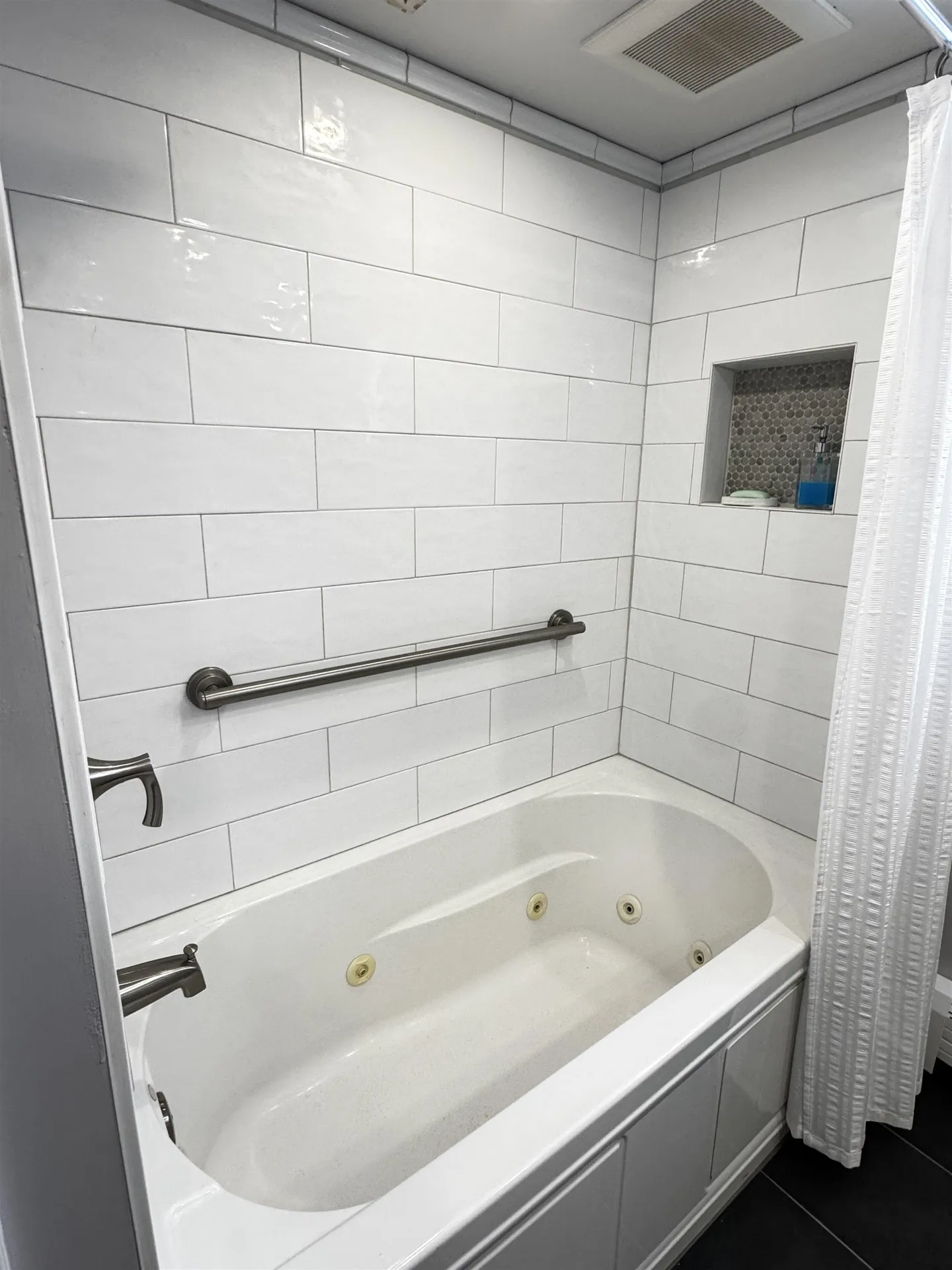 22 Brae Burn Road Moultonborough NH 03254