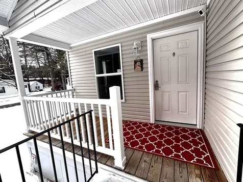 30 Evergreen Lane Hopkinton NH 03229