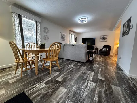 30 Evergreen Lane Hopkinton NH 03229