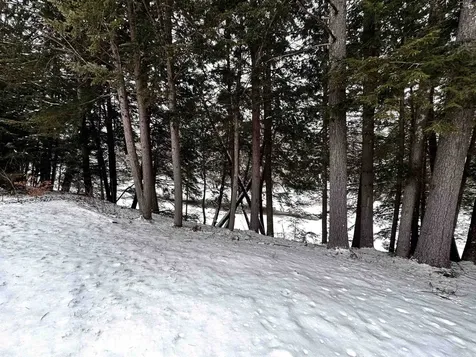 30 Evergreen Lane Hopkinton NH 03229