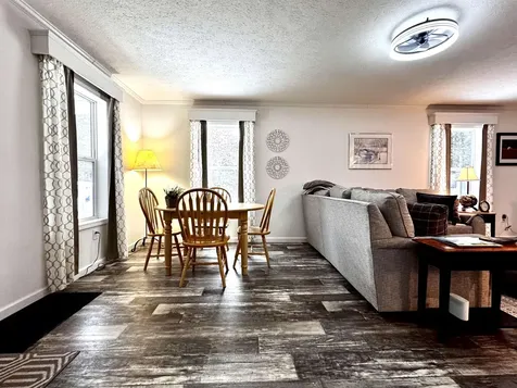 30 Evergreen Lane Hopkinton NH 03229