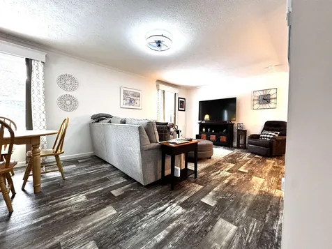 30 Evergreen Lane Hopkinton NH 03229