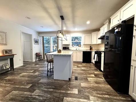 30 Evergreen Lane Hopkinton NH 03229