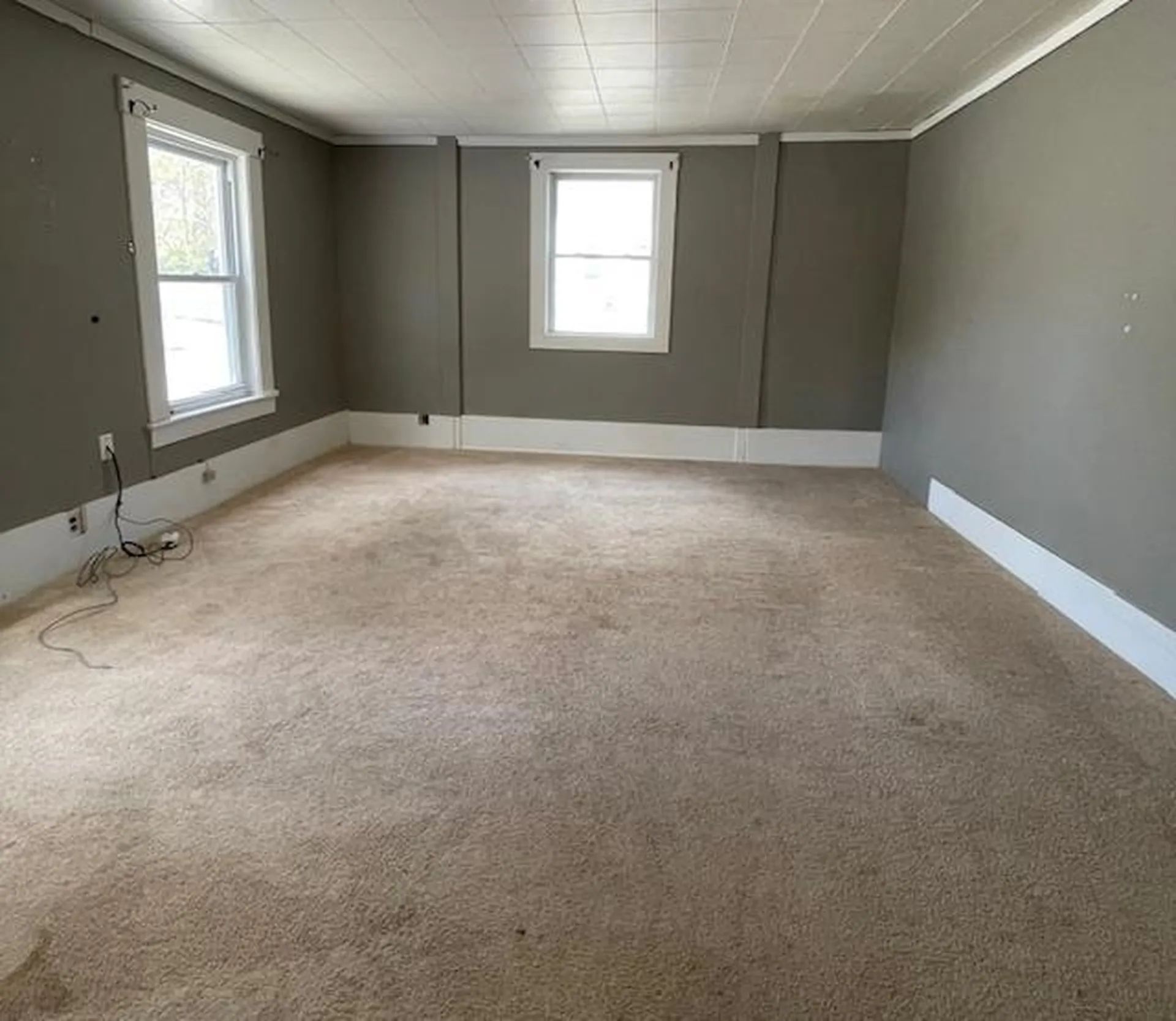 11 White Plains Road Webster NH 03303