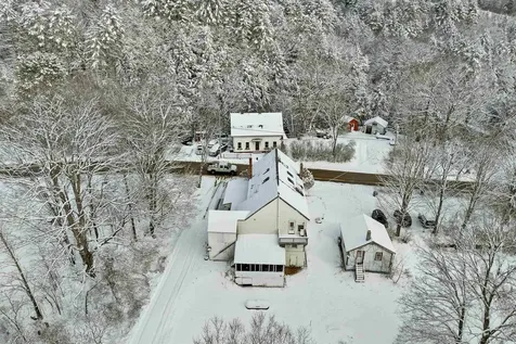 11 White Plains Road Webster NH 03303