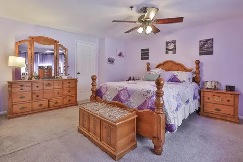 47 Willow Creek Drive Hudson NH 03051