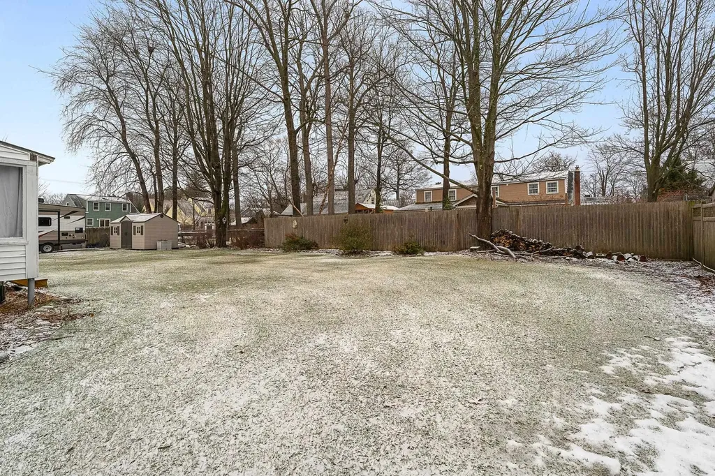 19 Woodlawn Road Burlington VT 05408