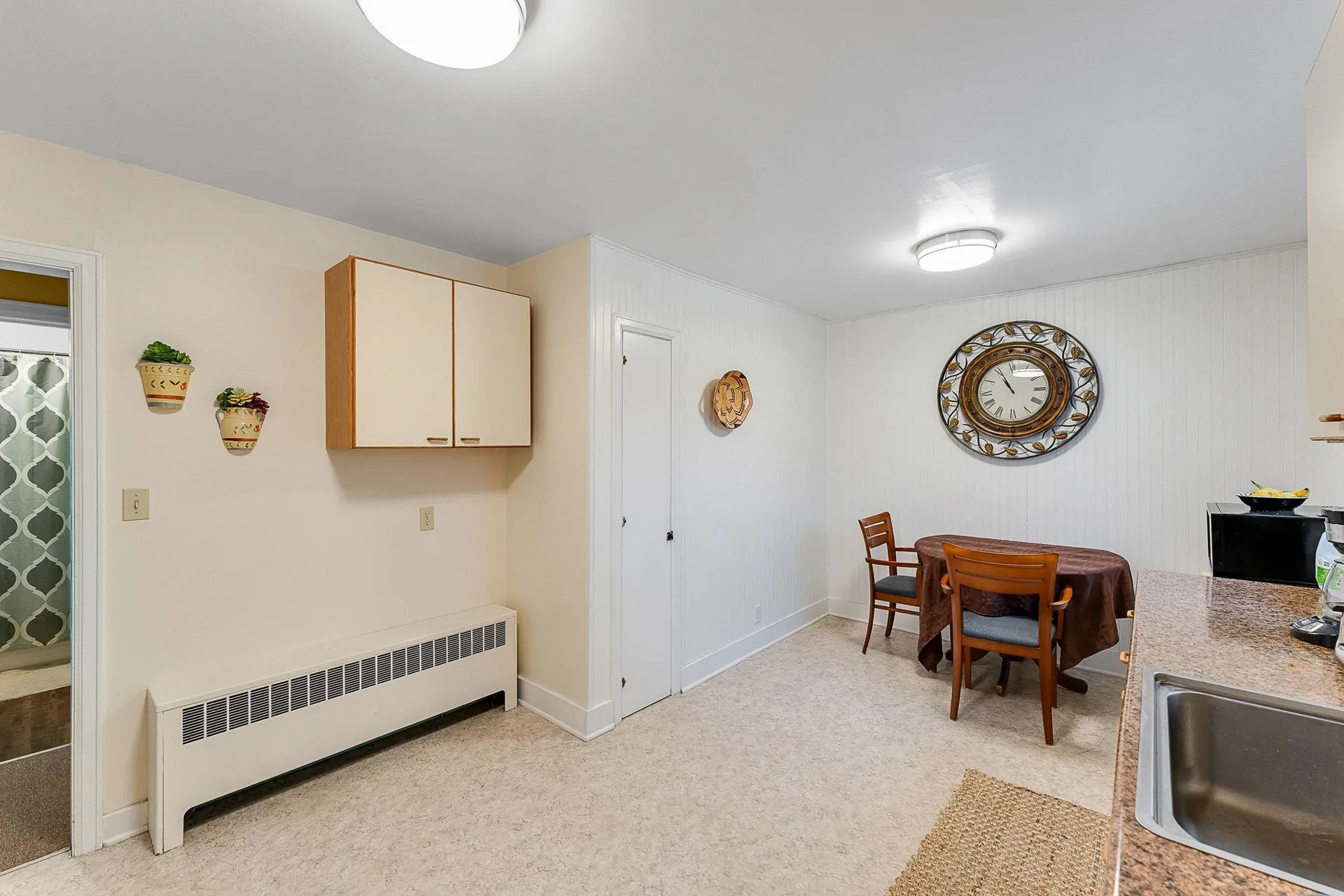 19 Woodlawn Road Burlington VT 05408