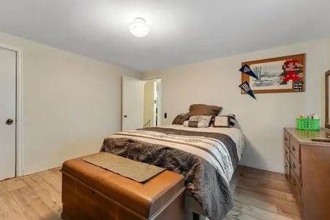 19 Woodlawn Road Burlington VT 05408