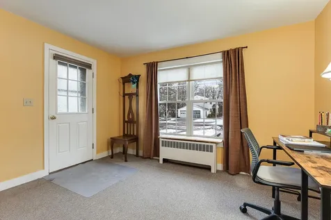 19 Woodlawn Road Burlington VT 05408