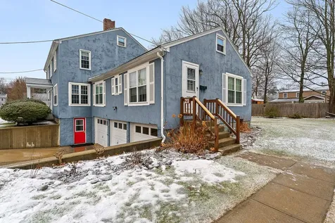 19 Woodlawn Road Burlington VT 05408