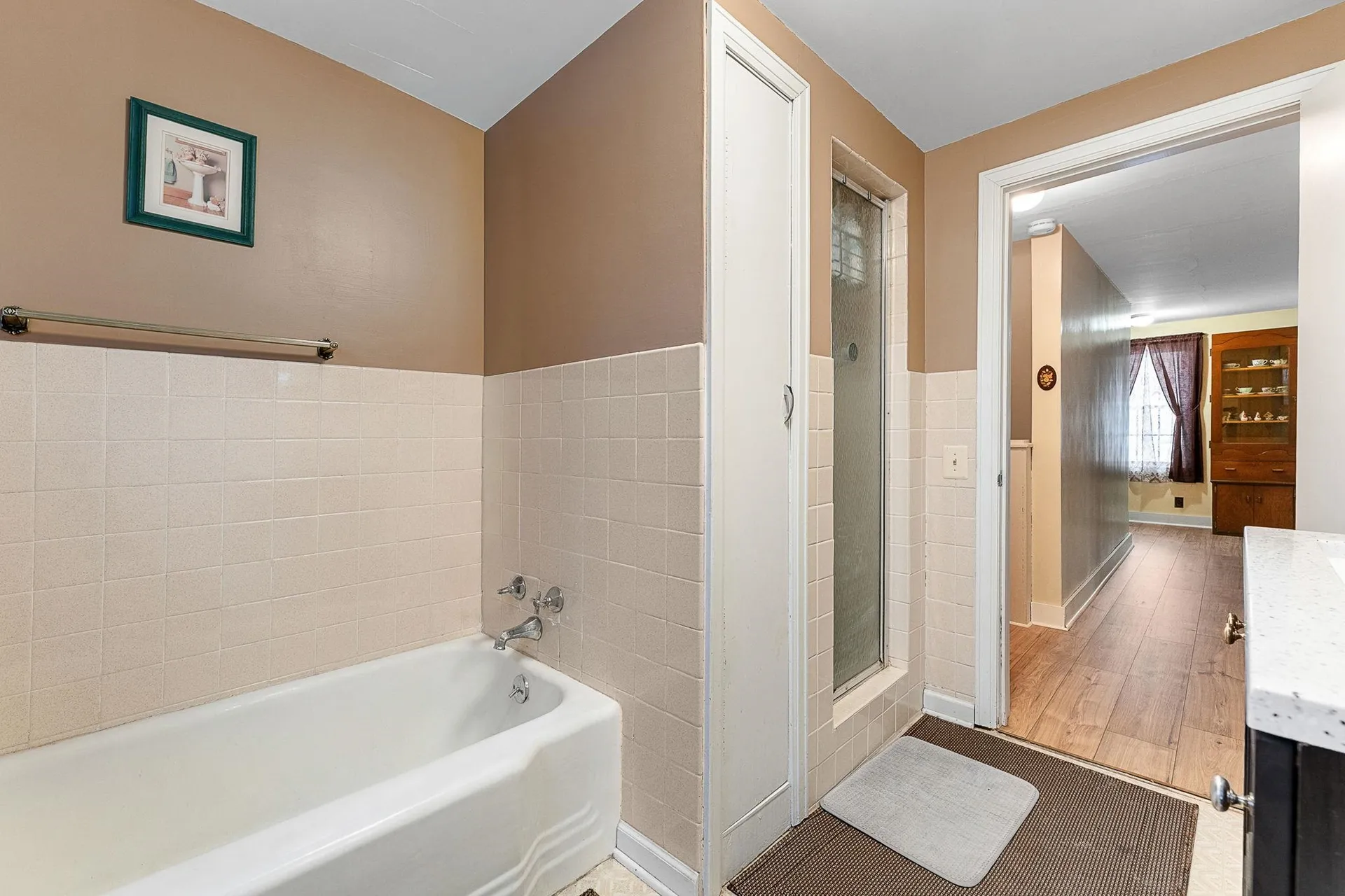 19 Woodlawn Road Burlington VT 05408